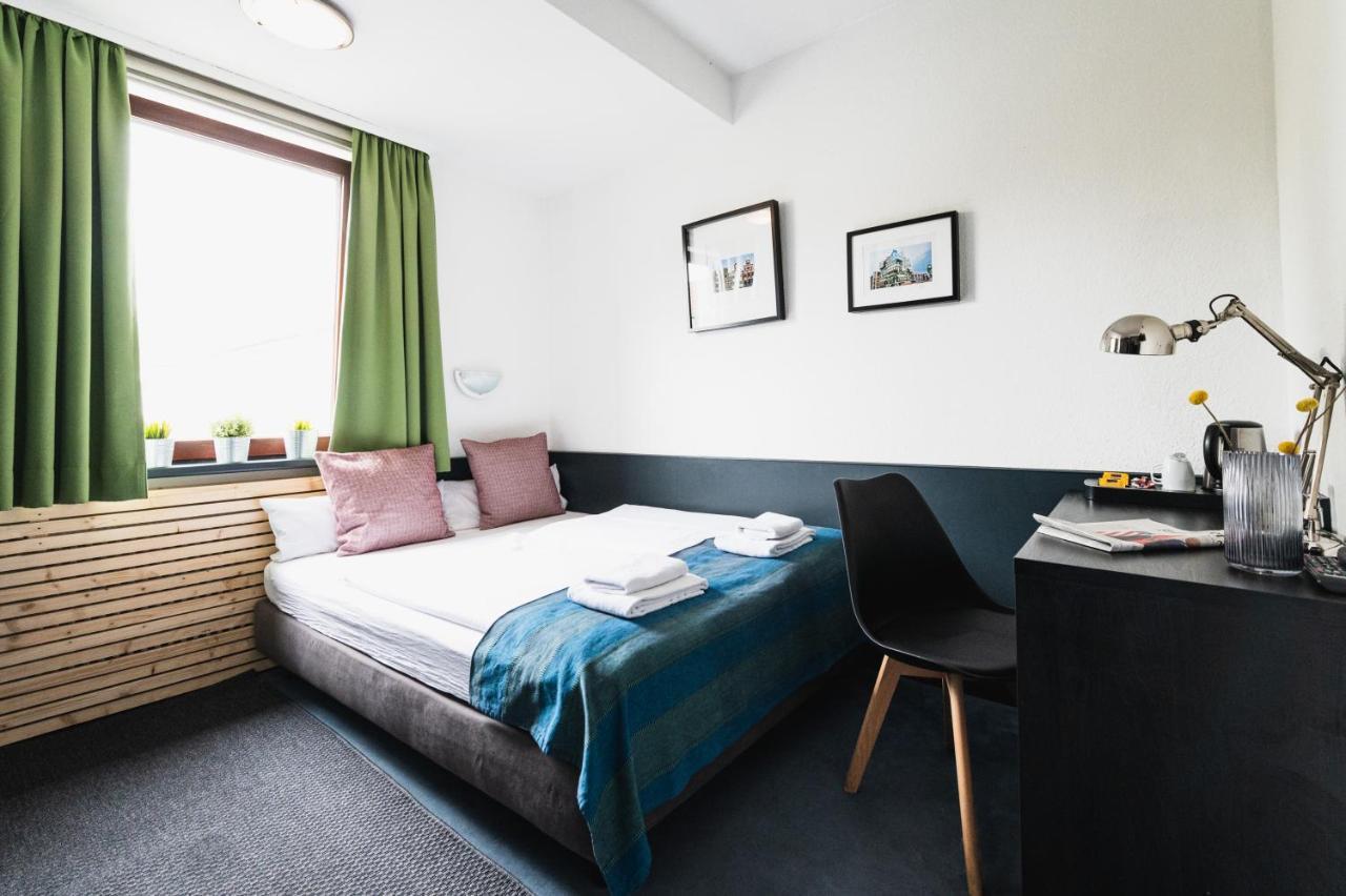 City Hotel Fellbach 24H Check-In Ngoại thất bức ảnh