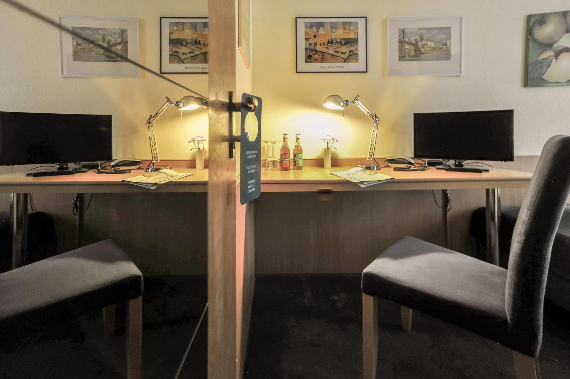 City Hotel Fellbach 24H Check-In Ngoại thất bức ảnh